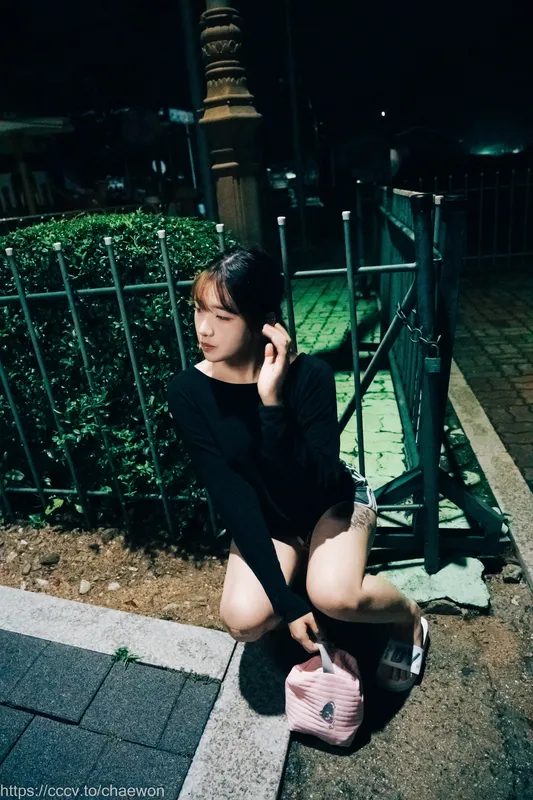Sonson(손손) – NO.055 [Loozy] SonSon (손손) - Public Toilet 5